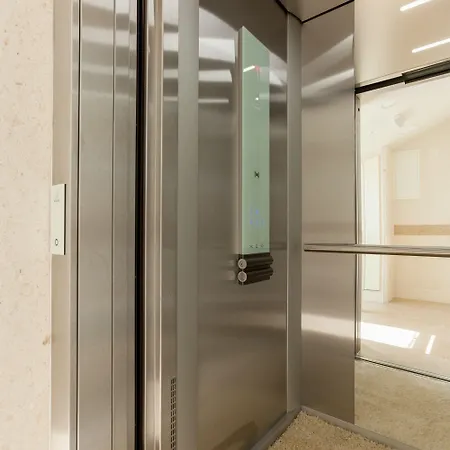 Palace Lidija شقة Vranjic