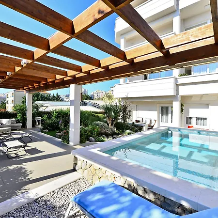 Palace Lidija شقة Vranjic