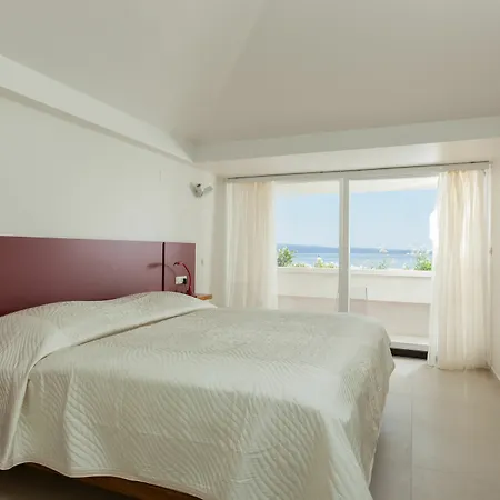 Palace Lidija Apartment *