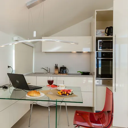 Palace Lidija * Vranjic