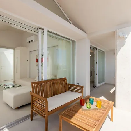 Palace Lidija * Vranjic