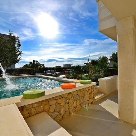 아파트 Palace Lidija Vranjic