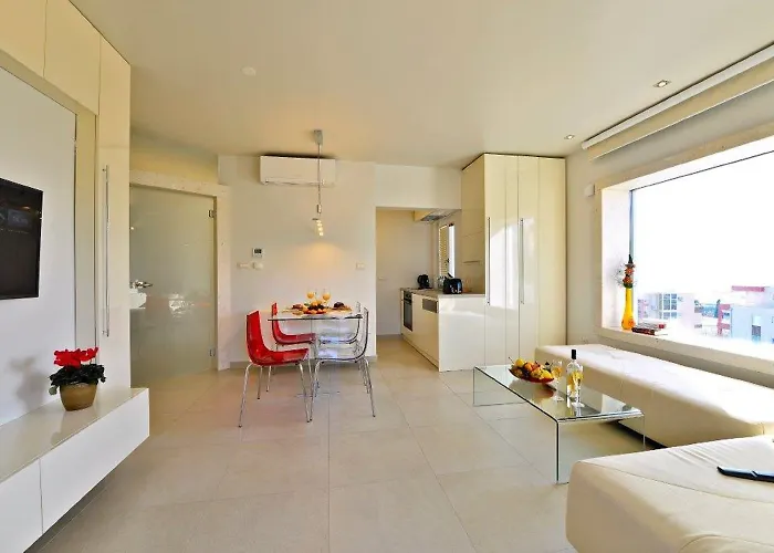 Palace Lidija Appartement *